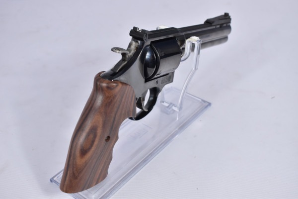 Smith & Wesson - 29-5 - .44RemMag