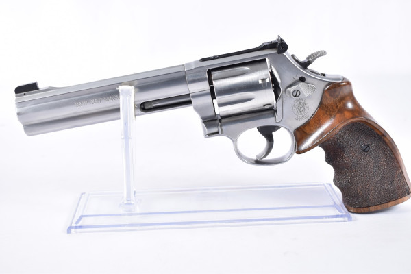 Smith & Wesson - 686-3 Target Champion - .357Mag